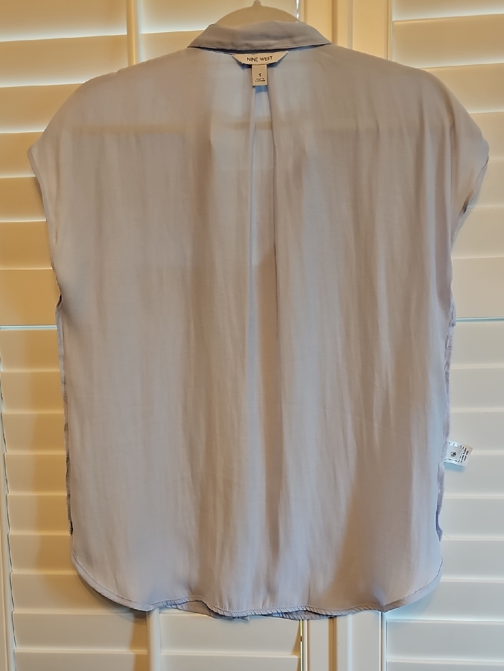 Nine West Pale Blue Short Sleeve Button-Front Shirt - Picture 4 of 8